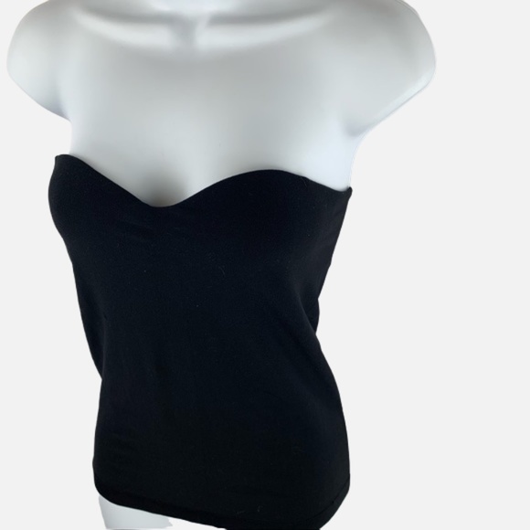 Ambiance Tops - ✨Ambiance Black Strapless Built In Bra Tube Top